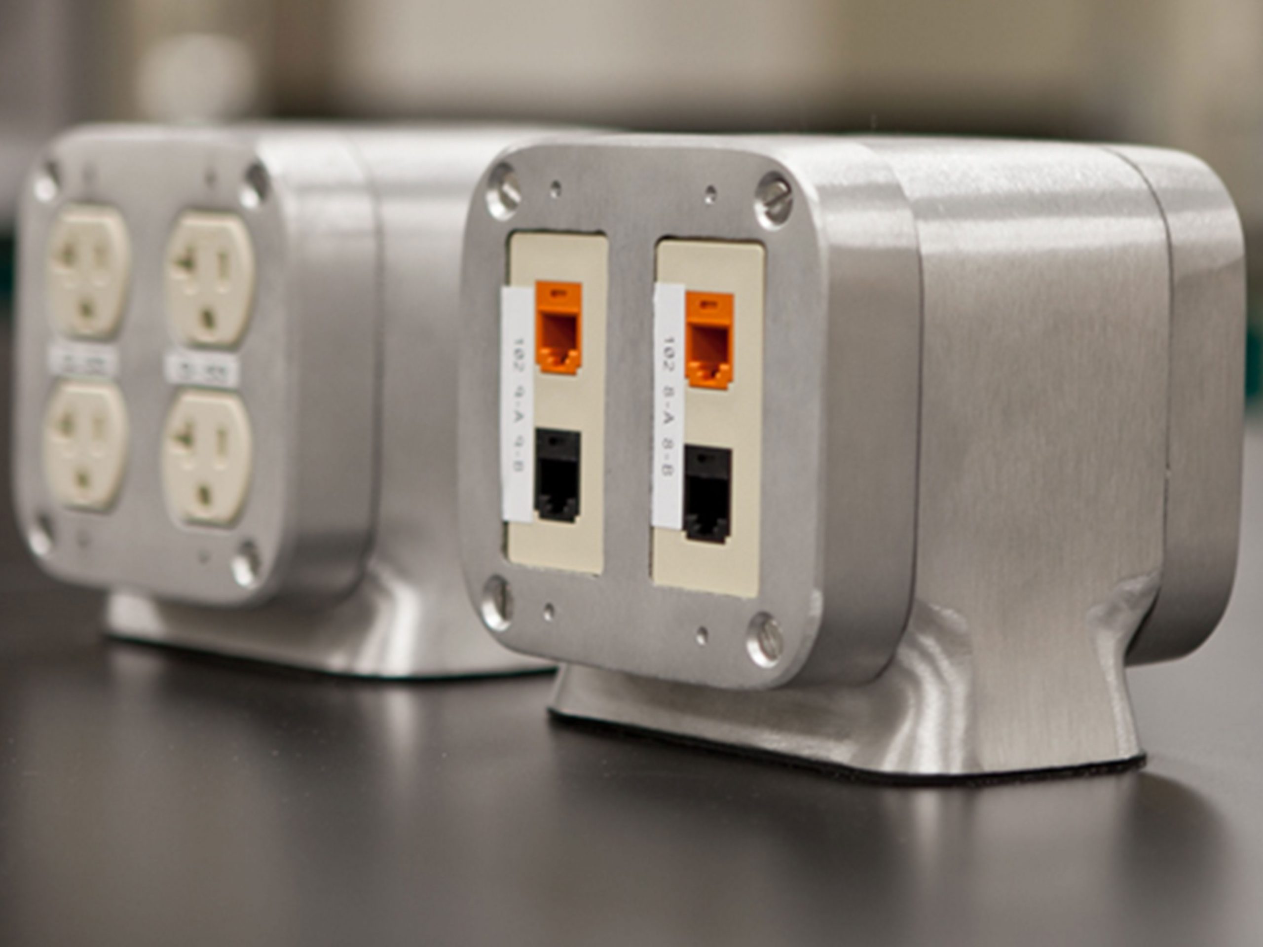 Data outlets service